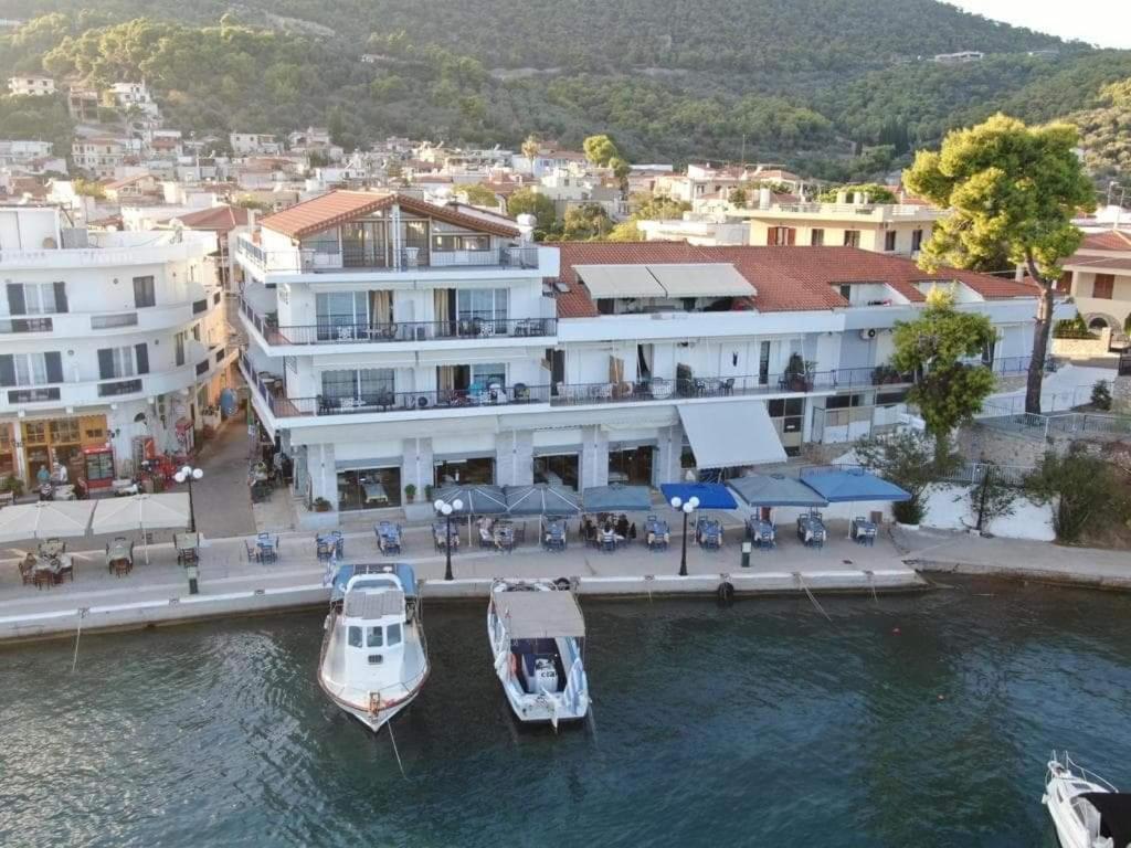 Hotel Mike Epidaurus Bagian luar foto