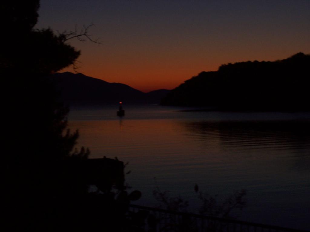 Hotel Mike Epidaurus Bagian luar foto